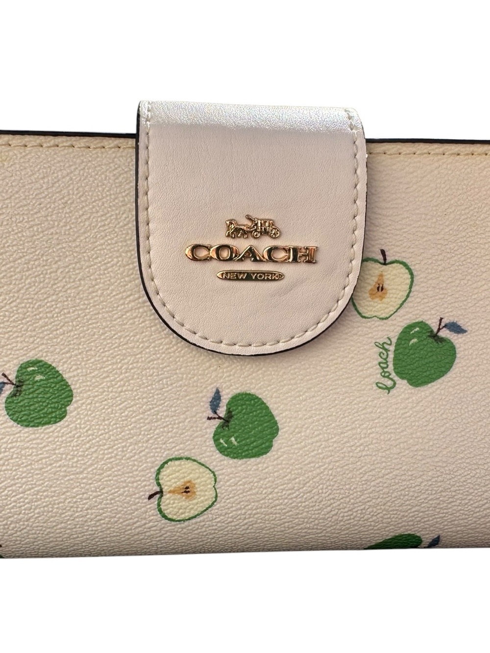 Coach Green Apple Wristlet Phone Snap Wallet - Picture 2 of 11